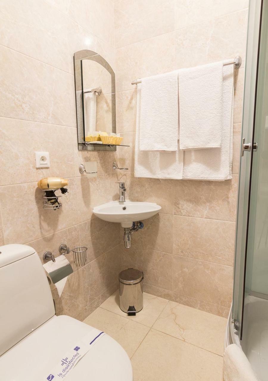 Neapol Hotel 3*